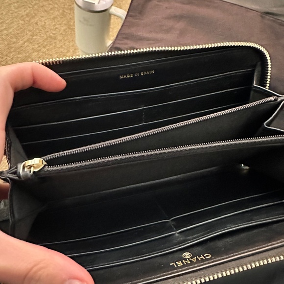 Chanel Long Wallet - Picture 6 of 11